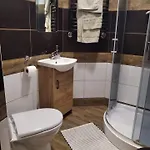Rodzinny 365 Z łazienkami 3*