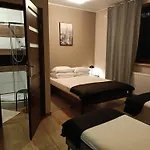 Pensjonat Rodzinny 365 Z łazienkami Łódź