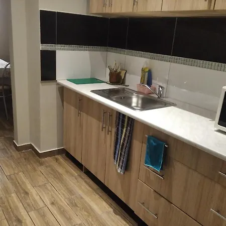 Konukevi Rodzinny 365 Z Lazienkami Łódź