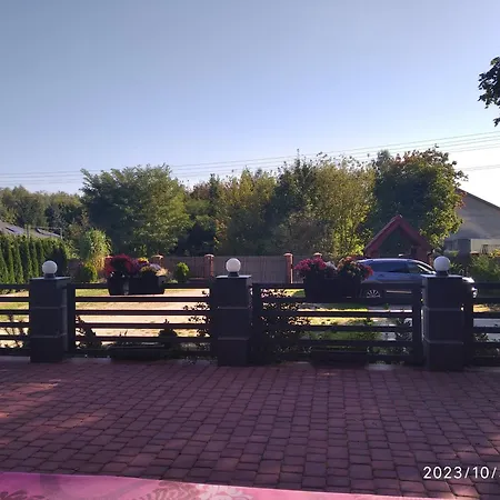 Casa de hóspedes Rodzinny 365 Z Lazienkami I Parkingiem