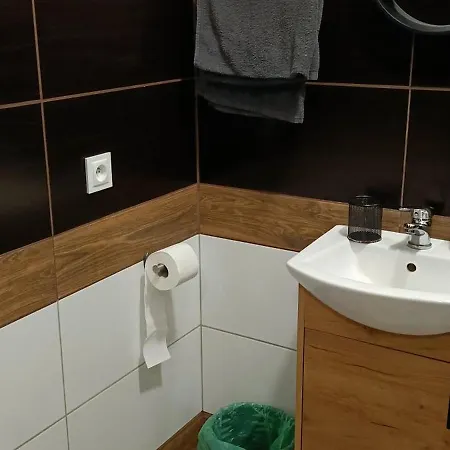 Casa de hóspedes Rodzinny 365 Z Lazienkami I Parkingiem 3*