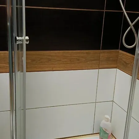 Rodzinny 365 Z Lazienkami Konukevi Łódź