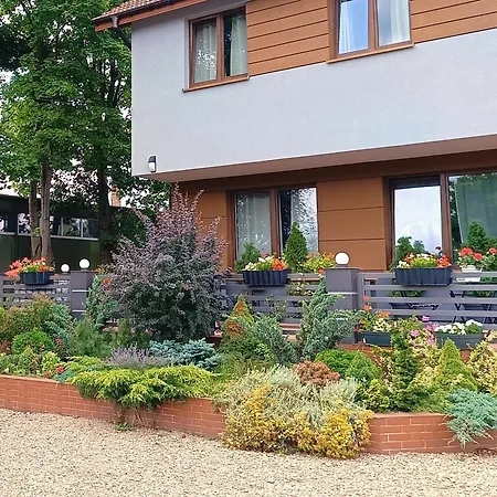 Gasthuis Rodzinny 365 Z Lazienkami 3*