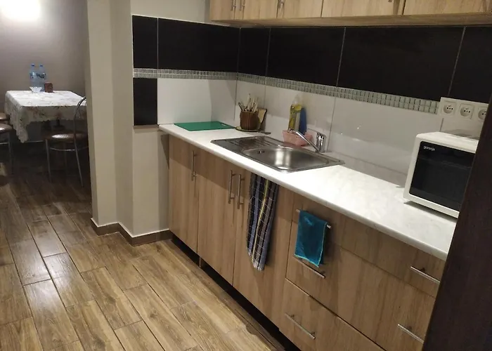 Casa de hóspedes Rodzinny 365 Z Lazienkami I Parkingiem Łódź