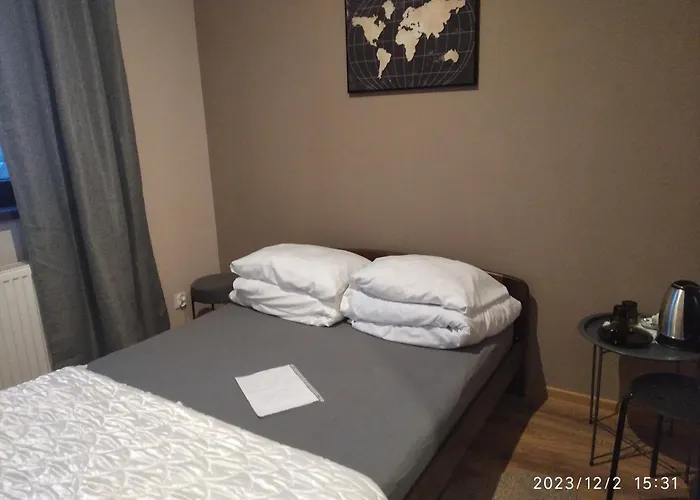 Rodzinny 365 Z Lazienkami I Parkingiem Casa de hóspedes