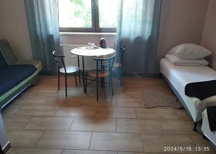 Rodzinny 365 Z Lazienkami I Parkingiem Casa de hóspedes 3*