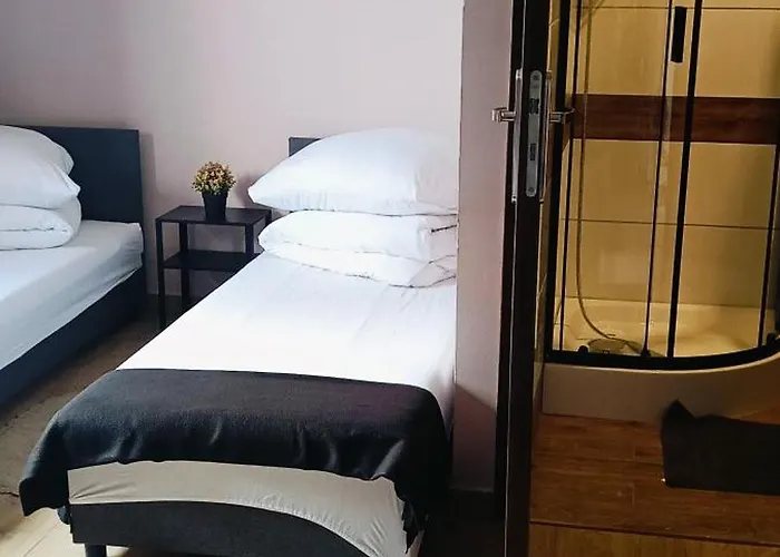 Casa de hóspedes Rodzinny 365 Z Lazienkami I Parkingiem